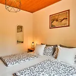 Feriehus Rocchetta By Interhome Malcesine
