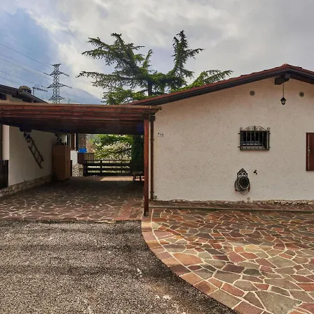 Rocchetta By Interhome * Μαλτσεζίνε